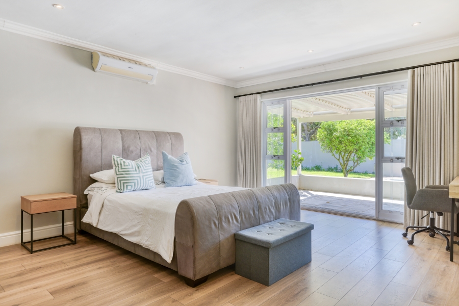 3 Bedroom Property for Sale in Kirstenhof Western Cape